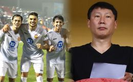 HLV Kim Sang Sik gạch tên nhà vô địch V.League, mở đường đón 'cơn lốc đường biên' lên ĐT Việt Nam