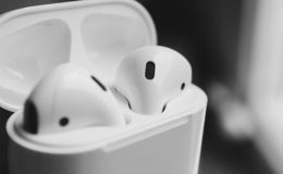 AirPods 2 xuống giá thê thảm: Thiết kế nhỏ gọn, chất lượng âm thanh vẫn ổn áp