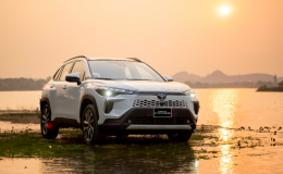 Bỏ trăm triệu mua xe hybrid mà không biết chọn giữa HEV và PHEV thì sớm muộn cũng phải tiếc 