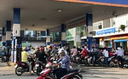 Giá xăng dầu hôm nay 2/5: Giảm 'đột ngột', xu hướng tăng sẽ chững lại trong thời gian tới