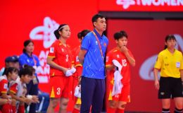 Ở rất gần tấm vé dự World Cup, HLV ĐT Việt Nam gửi chiến thư tới gã khổng lồ châu Á