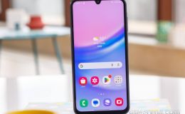 Đây là vua doanh số Android của năm ngoái, chỉ xếp sau iPhone 15 Pro Max, rẻ như cho tại Việt Nam