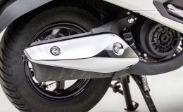 Tin xe máy 18/5: Suzuki ra mắt ‘xe ga quốc dân’ 125cc mới thế chân Honda Vision, giá 27,5 triệu đồng