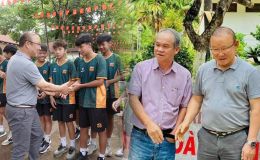 HLV Park Hang-seo trở lại HAGL, 'công thần' ĐT Việt Nam tặng bầu Đức món quà đặc biệt