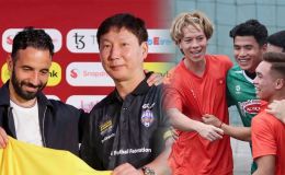HLV Kim Sang-sik đón tin vui sau 'địa chấn' trước Man Utd, ĐT Việt Nam chốt 'thánh địa'