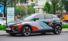 Gia đình trẻ thích VinFast VF 6 vì ngập tràn công nghệ nhưng giá sau ưu đãi còn thấp hơn A-SUV
