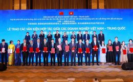 Huawei Technologies Co., Ltd và EVN ký kết Biên bản ghi nhớ hợp tác phát triển hạ tầng năng lượng bền vững 