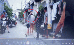 Nam thanh niên ở TP.HCM bị đánh nhập viện khi nhắc nhở xe hút hầm cầu chắn gần như toàn bộ lối đi