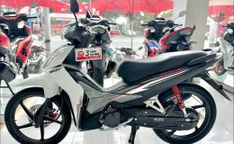 Bảng giá xe Honda Wave RSX FI tháng 7/2025 'chạm đáy', rẻ lấn át Wave Alpha và Future hút khách Việt