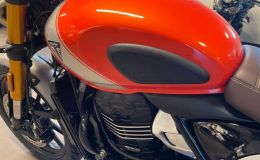 ‘Vua côn tay’ mới thương hiệu Anh quốc chính thức ra mắt: Có phanh ABS 2 kênh đè bẹp Honda Winner X