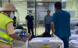Tình hình sức khỏe tài xế xe tải đột quỵ trên cao tốc, được CSGT dùng xe chuyên dụng đưa đi cấp cứu