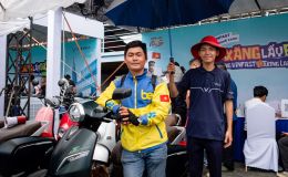 Nhiều tài xế công nghệ ở TP.HCM chủ động chuyển đổi sang xe điện