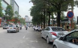 Thông tin đắt giá về gã trai sàm sỡ, đánh 2 chị em giữa đường, Công an Hà Nội phát thông báo nóng