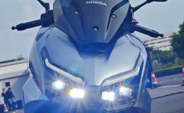 Thay thế Air Blade, Honda ra mắt ‘vua xe ga' 150cc hoàn toàn mới ‘xịn’ hơn Vario, giá 54 triệu đồng