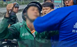 TP.HCM: Tài xế xe tải vô cớ bị nam thanh niên chặn đầu xe tấn công và đập phá kính chiếu hậu