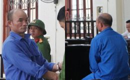Người đàn ông truy sát hàng xóm vì bị chê hát dở: Nhận án tù, bồi thường hàng trăm triệu