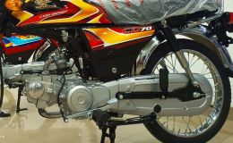 Tin xe cuối tuần: Honda ra mắt ‘huyền thoại côn tay’ giá 13 triệu đồng, khắc chế cứng Yamaha Exciter