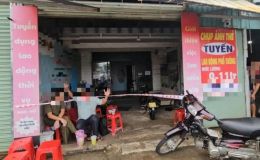 Đồng Nai: Bạn bè hoảng hốt khi phát hiện nam thanh niên 18 tử vong trong nhà vệ sinh với tư thế sốc