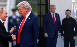 Ông Trump tiết lộ Nga đồng ý bảo đảm an ninh cho Ukraine, úp mở kế hoạch họp Putin - Zelensky giữa lúc chiến sự