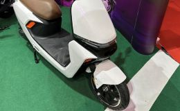 ‘Xe điện quốc dân’ mới chính thức lộ diện giá 3,2 triệu đồng: Đẹp ngang ngửa Honda Vision và SH Mode