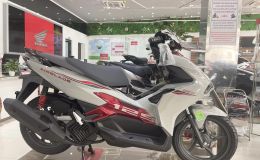 Bảng giá xe Honda Air Blade 2025 cuối tháng 8/2025: Trùng tháng 'cô hồn', giá rẻ như 'bèo' hút khách