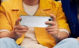 Điện thoại pin sắp đạt ngưỡng 15.000mAh: Sạc một lần, xài cả tuần!