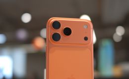 iPhone chính hãng giao nhanh, lái buôn chênh giá tại Việt Nam gặp khó