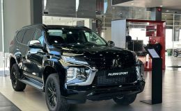 Giá lăn bánh Mitsubishi Pajero Sport rẻ ‘chạm đáy’, ‘ăn thua đủ’ với Ford Everest và Toyota Fortuner