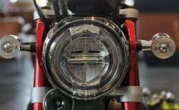 Tin xe máy 15/10: ‘Huyền thoại côn tay’ 125cc của Honda ra mắt giá 70 triệu đồng, chất hơn Winner R