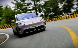 MG4 530 Smart Edition đổi sang pin CATL, tăng tầm hoạt động 530km - giá vẫn dưới 350 triệu đồng