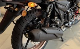 ‘Vua côn tay’ 180cc mới chính thức về đại lý giá 36 triệu đồng: Đại chiến Honda Winner R và Exciter