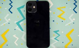 Đây là mẫu iPhone mất giá kỷ lục nhưng rất được yêu thích về độ nhỏ gọn, dùng cơ bản ngang iPhone 17