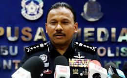 Cầu thủ nhập tịch Malaysia gây chấn động Đông Nam Á, khiến một người ra đi mãi mãi