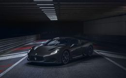 Chiêm ngưỡng siêu xe Maserati MC20 Notte giá hơn 22 tỷ đồng đổ bộ Việt Nam