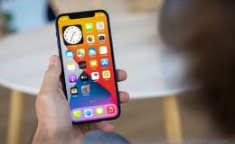 Đây là iPhone màn OLED rẻ nhất Việt Nam, hàng mới từ 10 triệu, hàng cũ từ 5 triệu rẻ như bèo