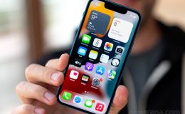 Đây là iPhone cỡ nhỏ cuối cùng, giá rẻ bán cực chạy tại Nhật Bản, dùng cơ bản vẫn ngon như iPhone 17