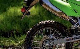 Tin xe trưa 3/11: Chính thức ra mắt ‘tân binh côn tay’ đẳng cấp hơn cả Yamaha Exciter, giá cực rẻ