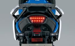 Suzuki chính thức ra mắt ‘huyền thoại côn tay’ mới chất hơn Honda Winner R, có phanh ABS, giá dễ mua