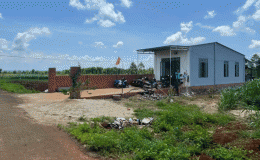 Hà Nội: Vụ một hộ dân bị cán bộ yêu cầu dỡ nhà mới cho chuyển đất trồng cây lâu năm sang đất ở