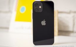 Đây là vua iPhone màn OLED nhỏ gọn, giá bèo, chưa đầy 5 triệu mạnh như iPhone 12 Pro Max