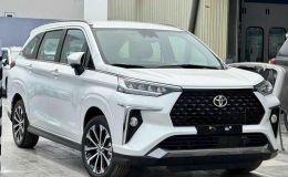 ‘Tung đòn hiểm’ vào Mitsubishi Xpander, Toyota Veloz Cross hạ giá lăn bánh cực sâu đầu tháng 11/2025
