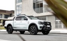 Ford tung chiêu mới: Bán tải điện giá rẻ hứa hẹn khuấy đảo thị trường