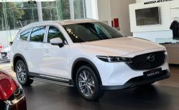 Mazda CX-8 ‘gây sốt’ với giá lăn bánh đầu tháng 11/2025 rẻ hơn hẳn Toyota Fortuner và Ford Everest