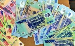 Tiền giả in ấn tinh vi len lỏi vào biên giới: Công an cảnh báo người dân áp dụng 3 quy tắc sống còn khi nhận tiền