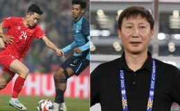 ĐT Việt Nam đối mặt khủng hoảng, HLV Kim Sang-sik đứng ngồi không yên trước trận gặp Lào