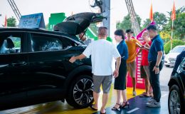 Doanh số gấp 3 lần Toyota, vượt xa cả thị trường: VinFast thể hiện ưu thế về chất lượng toàn diện