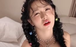 Trần Hà Linh mặc đồ gợi cảm quảng cáo game, gây tranh cãi mạng xã hội