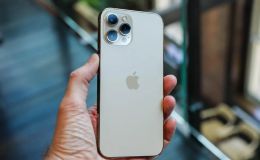 Chiến binh huyền thoại iPhone 12 Pro Max rẻ như cho tháng 11, vẫn ngon như iPhone 17 Pro Max