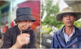 Danh tính 2 người hùng chèo ghe vượt lũ cứu 6 phụ nữ và trẻ em khóc bám trên mái nhà