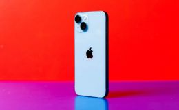 Mẫu iPhone chính hãng này tiếp tục giảm giá, thị trường Việt Nam có thể sắp khan hàng!